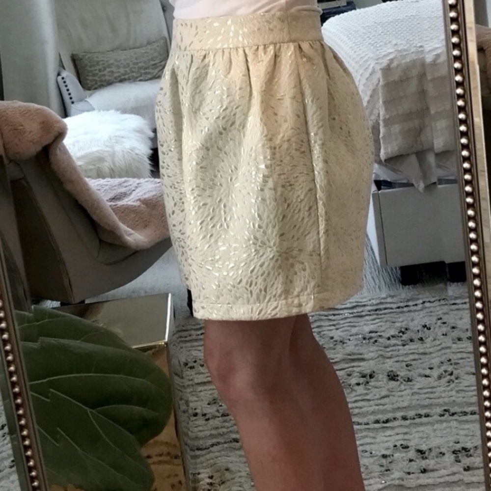 💥 Francesca’s Alya Fireworks Skirt L NWT - Picture 3 of 13